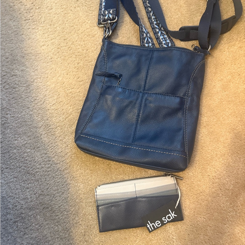 The SAK Leather Crossbody Bag, matching card holder & add’l strap